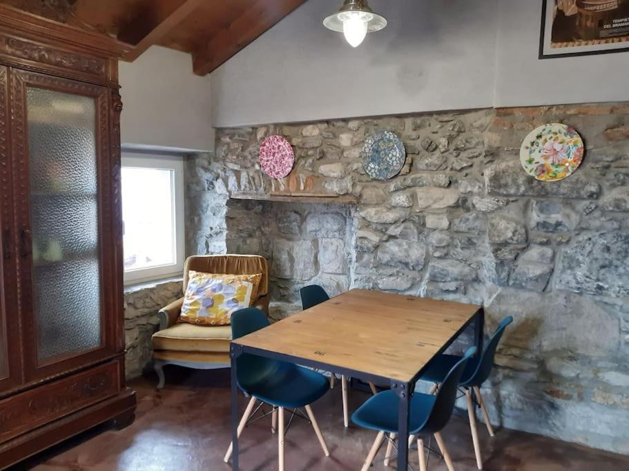 Horta - Charming Attic With Rooftop View * Lezzeno